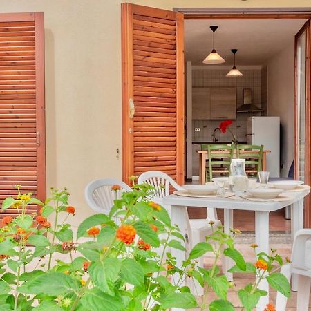 Apartments In Santa Teresa Di Gallura Exterior photo